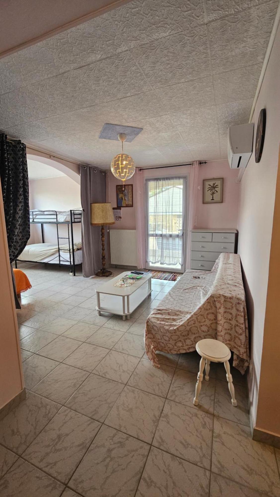 Gite Esprit Etape Saint-Barthelemy-de-Vals Bagian luar foto